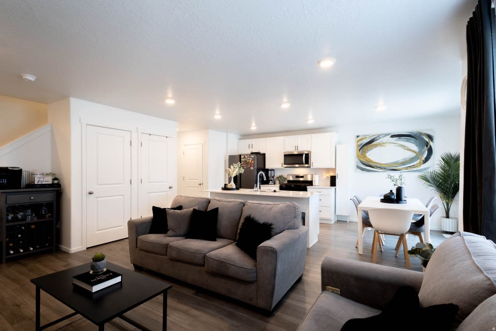 Photo of 1523 S WINDY DR, Spanish Fork, UT 84660 (MLS # 2167426)