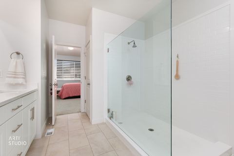 Tiny photo for 2477 N PAINTBRUSH DR W, Saratoga Springs, UT 84045 (MLS # 2144631)