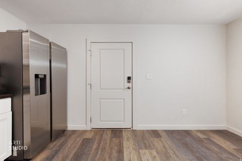 Tiny photo for 2477 N PAINTBRUSH DR W, Saratoga Springs, UT 84045 (MLS # 2144631)