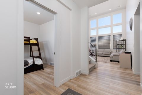 Tiny photo for 2477 N PAINTBRUSH DR W, Saratoga Springs, UT 84045 (MLS # 2144631)