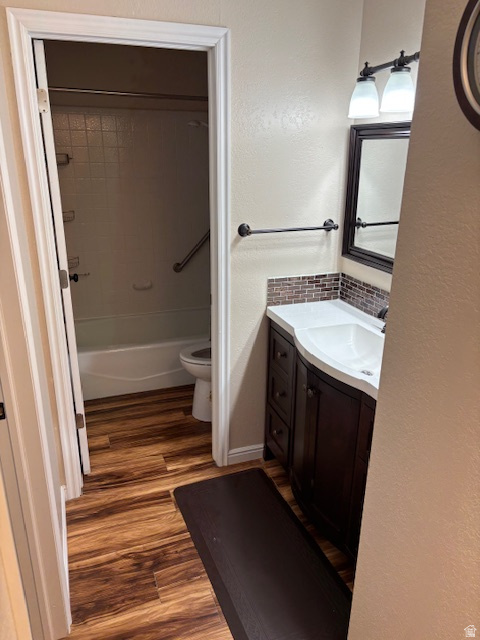 WILLIAMSBURG PARK - Residential