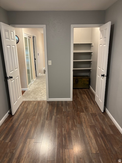 WILLIAMSBURG PARK - Residential