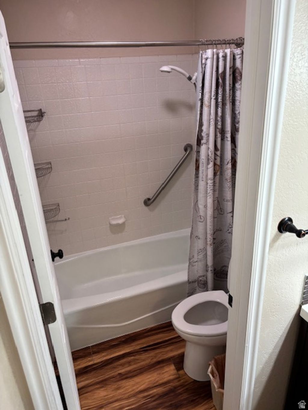 Photo of 635 E WILLIAMSBURG PARK CIR S, Sandy, UT 84070 (MLS # 2148790)