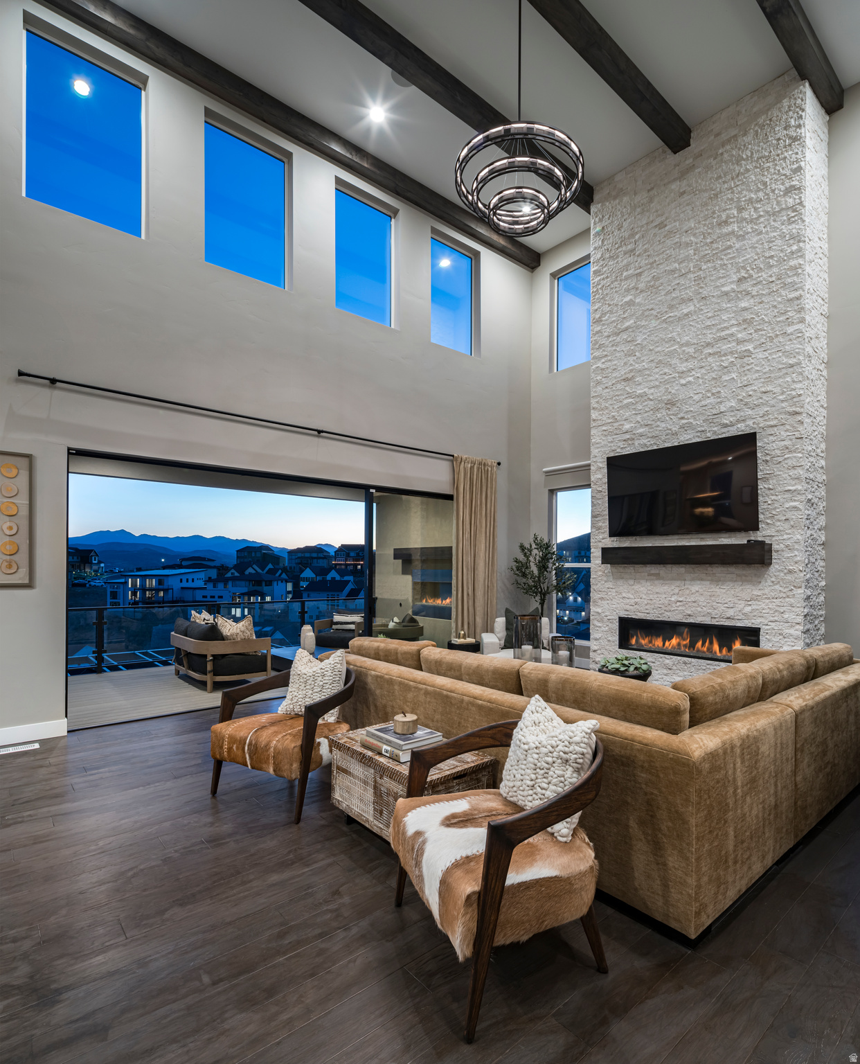 TOLL BROTHERS AT ELK RIDGE - Residential