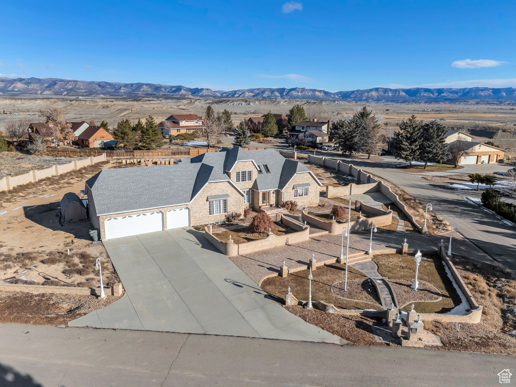 1402 Shepherd Dr, Wellington, Utah image 5