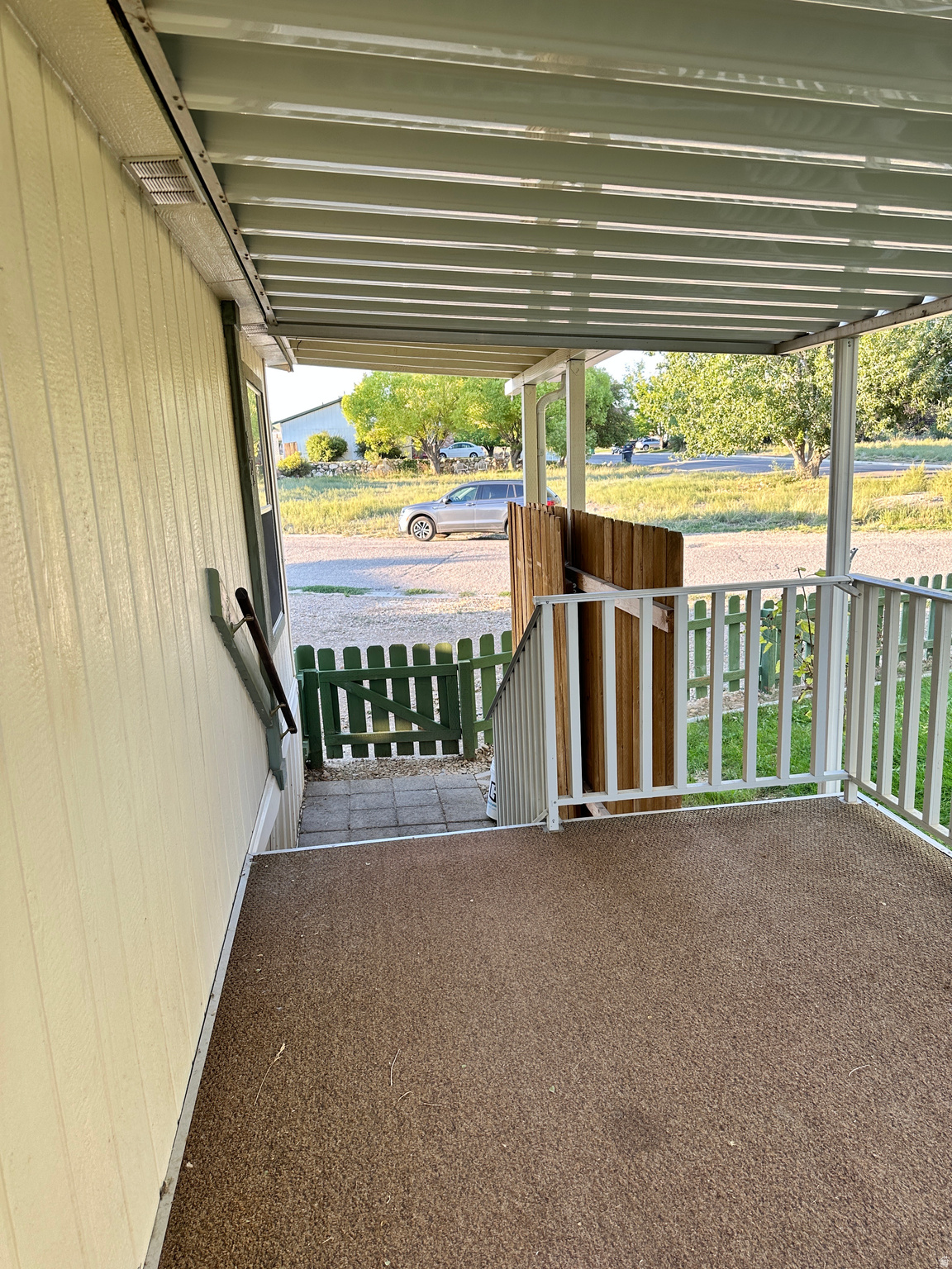 ESQUIRE ESTATES - Residential