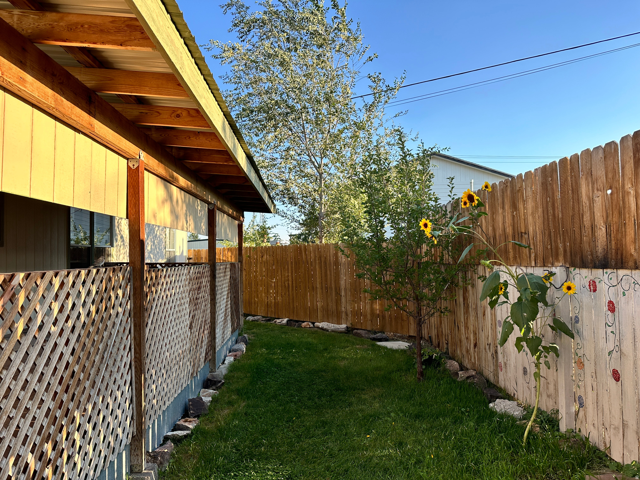 ESQUIRE ESTATES - Residential