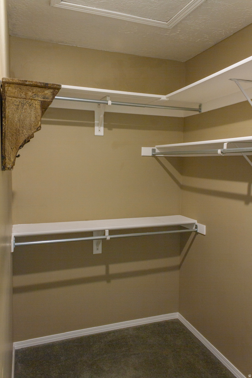 IVY SPRINGS CONDOMINIUMS PHASE 3 - Residential