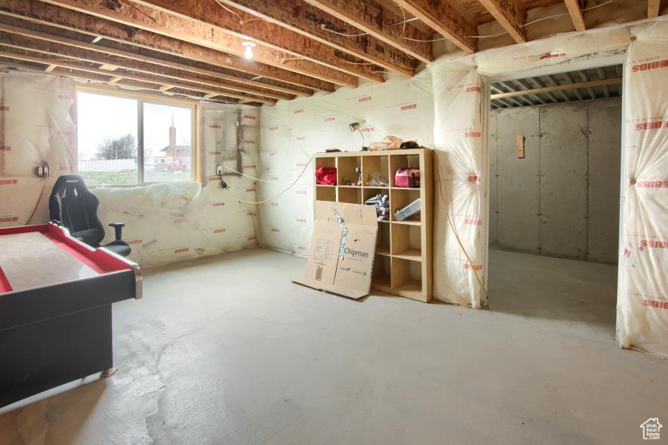SUNSET EQUESTRIAN - Residential
