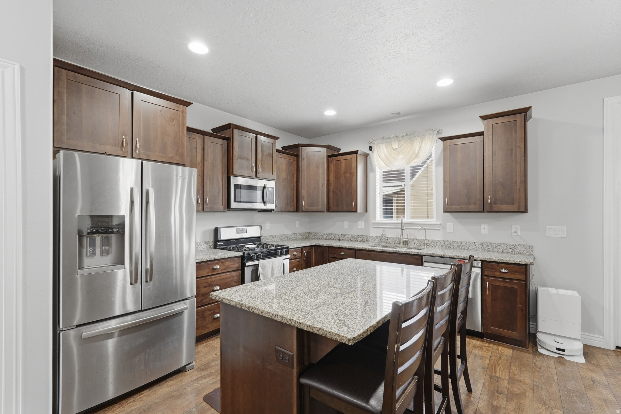 VALENTINE ESTATES - Residential