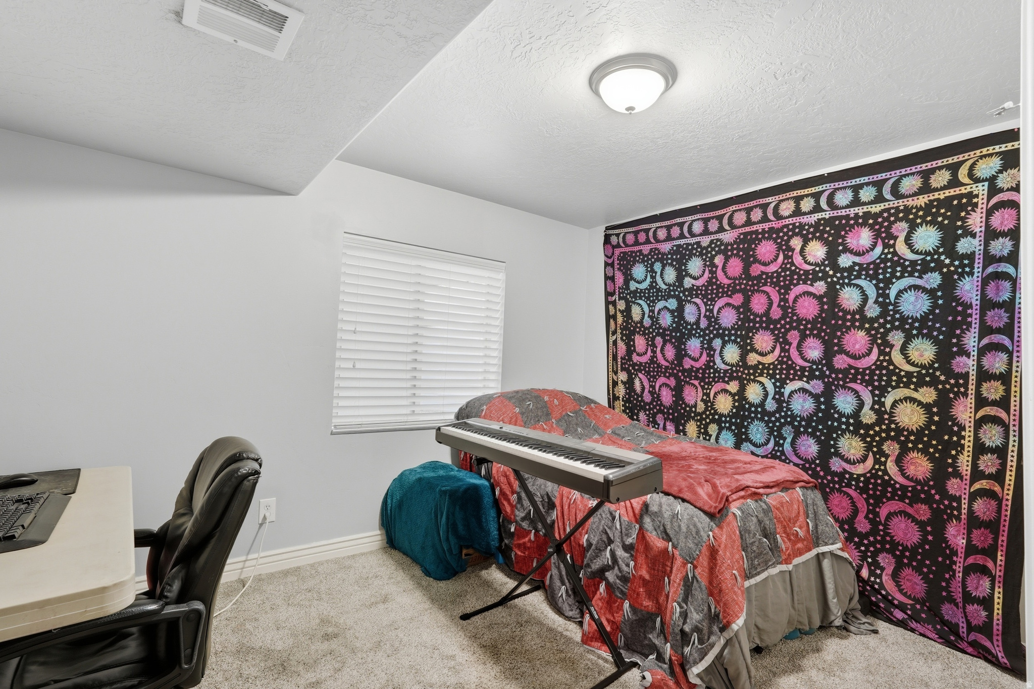 VALENTINE ESTATES - Residential