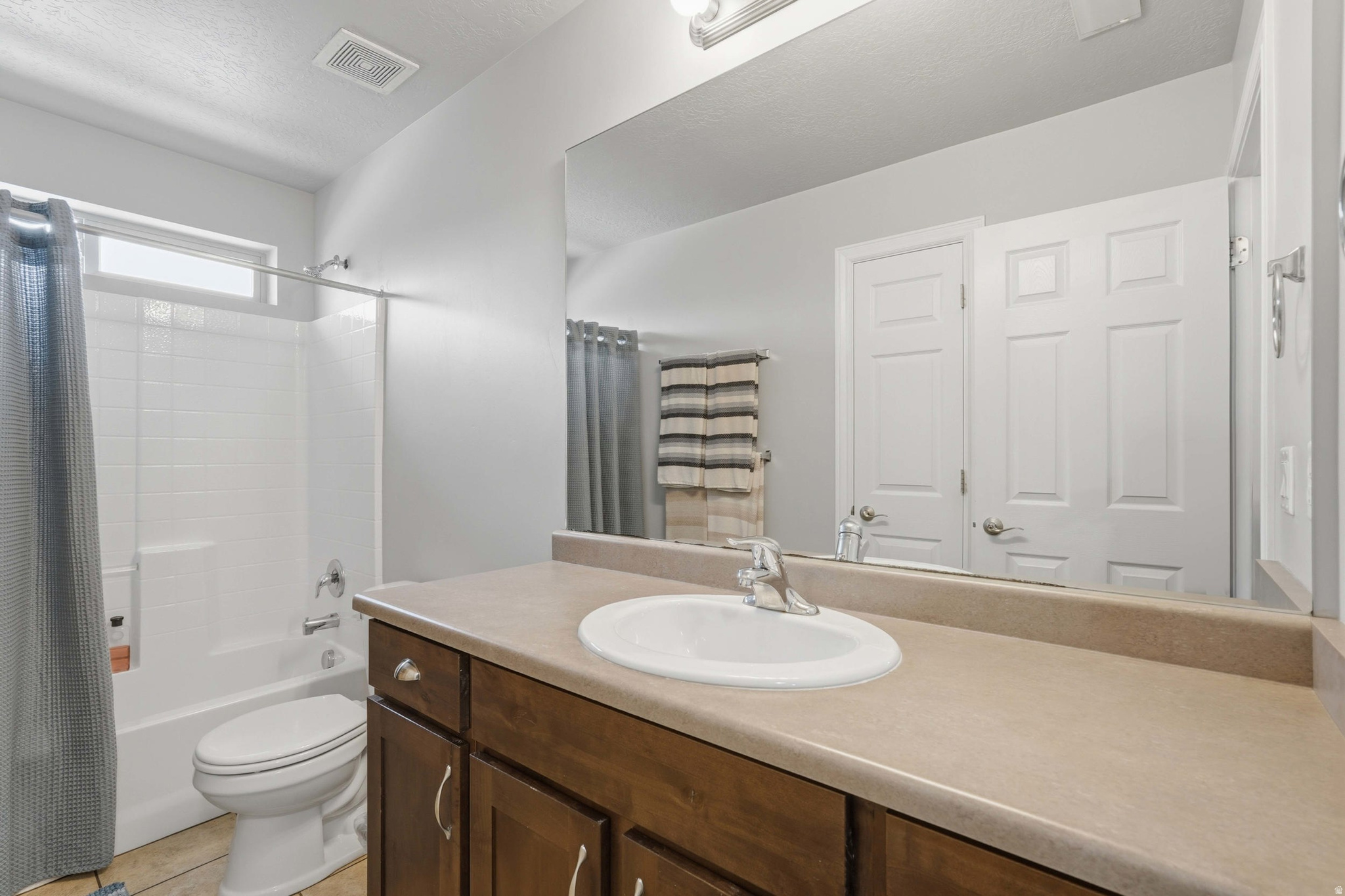 VALENTINE ESTATES - Residential