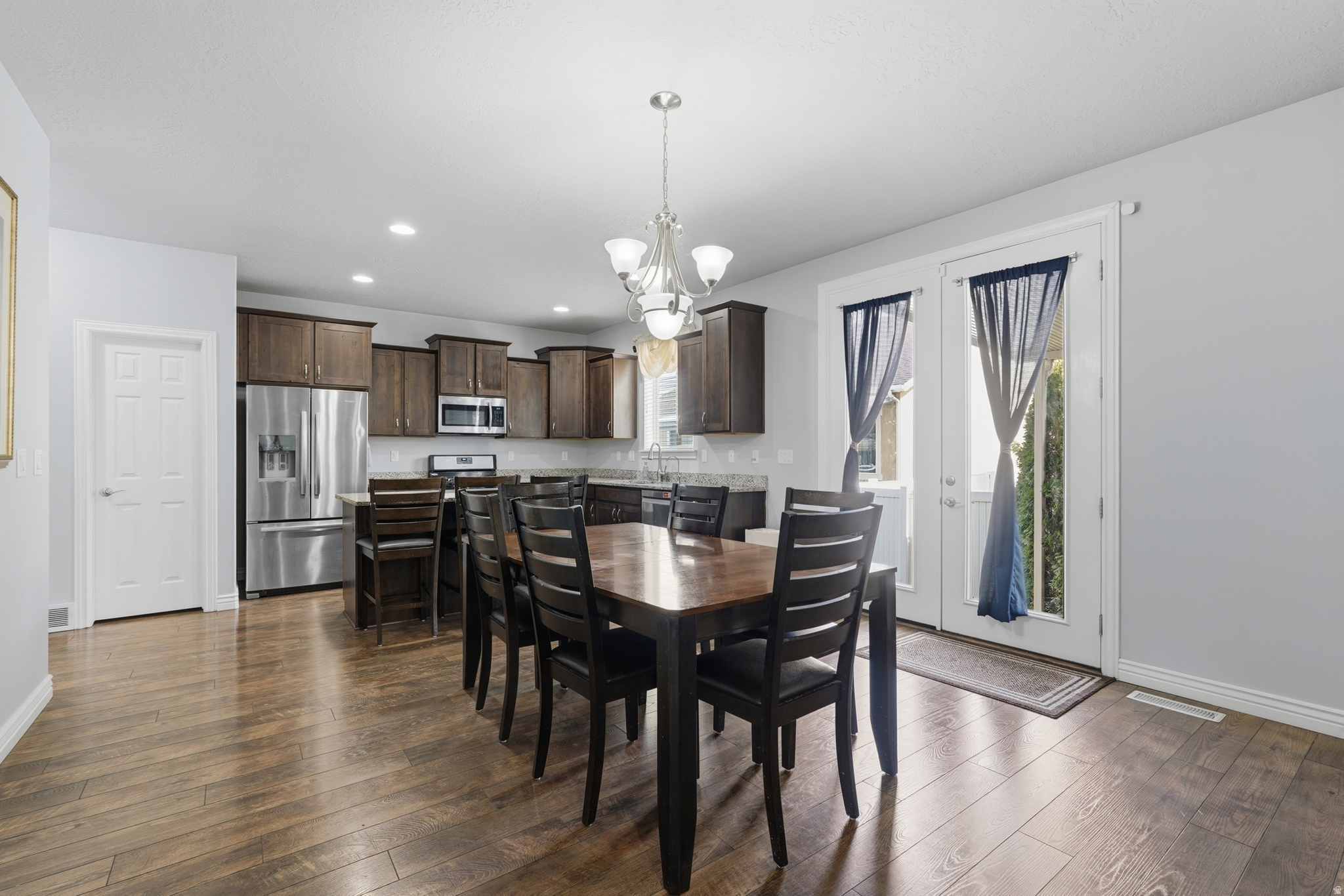 VALENTINE ESTATES - Residential