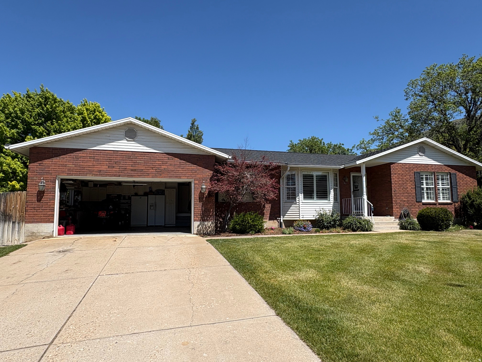 PILLY GREEN - Residential