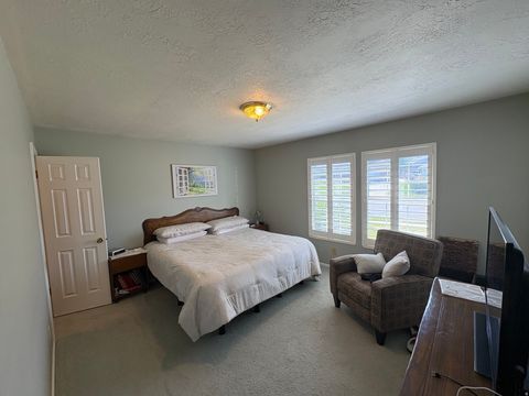 Tiny photo for 545 S 1350 E, Fruit Heights, UT 84037 (MLS # 2158518)