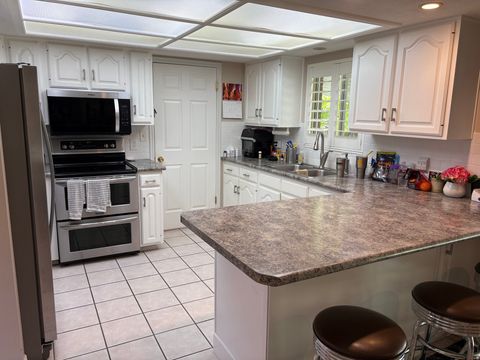 Tiny photo for 545 S 1350 E, Fruit Heights, UT 84037 (MLS # 2158518)