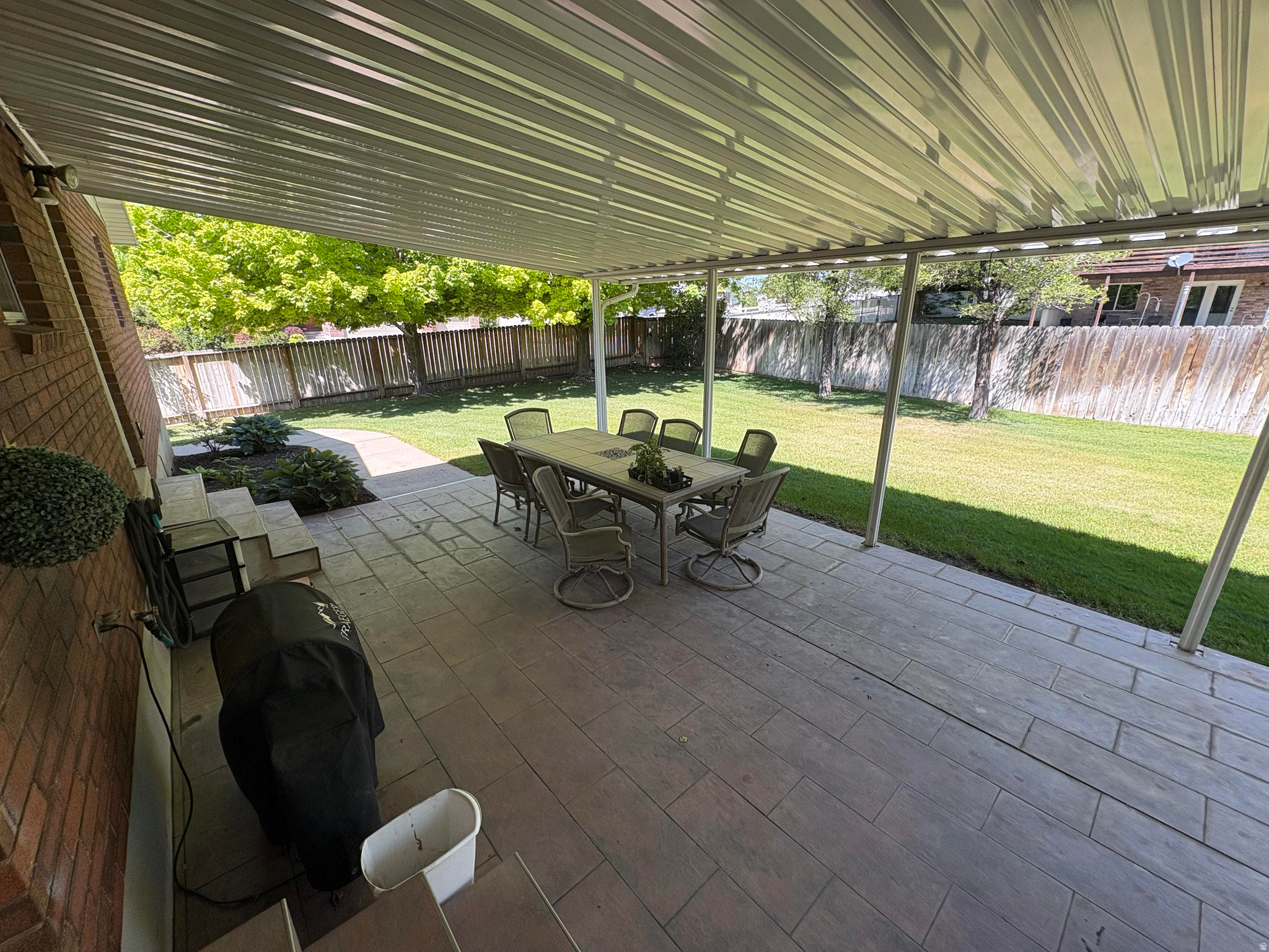 PILLY GREEN - Residential