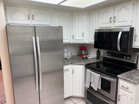 Tiny photo for 545 S 1350 E, Fruit Heights, UT 84037 (MLS # 2158518)