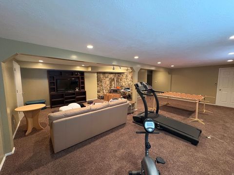 Tiny photo for 545 S 1350 E, Fruit Heights, UT 84037 (MLS # 2158518)