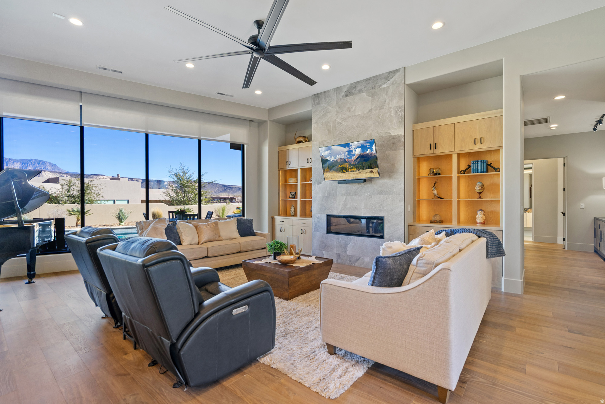 LEDGES OF ST GEORGE PH 10 - Residential