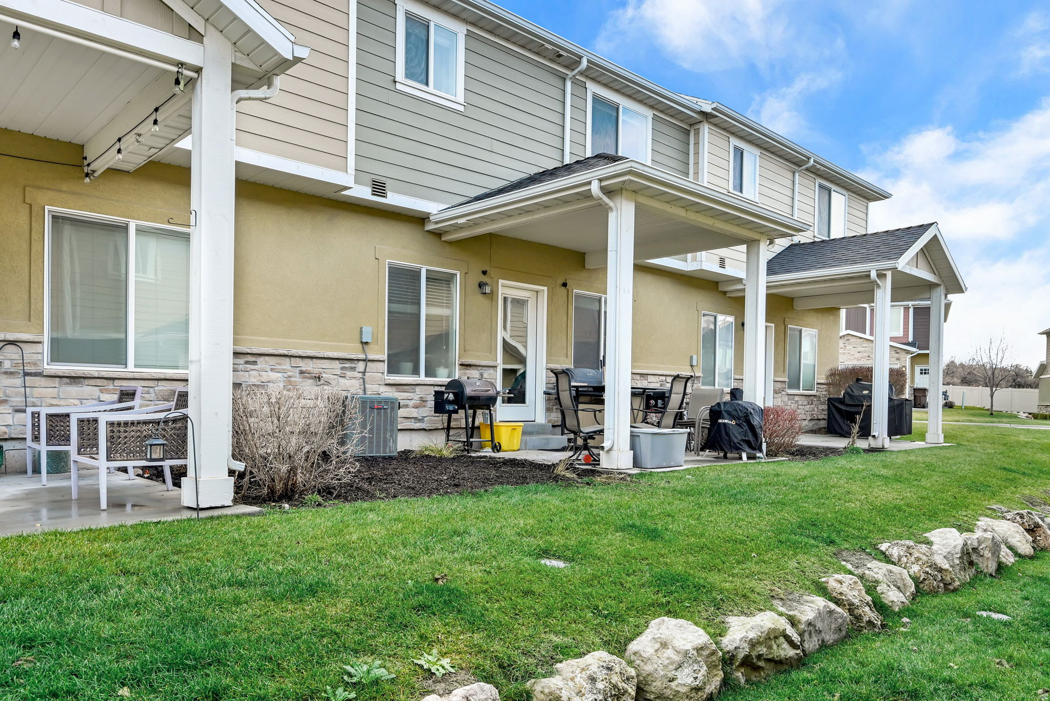 RIVERBEND - Residential