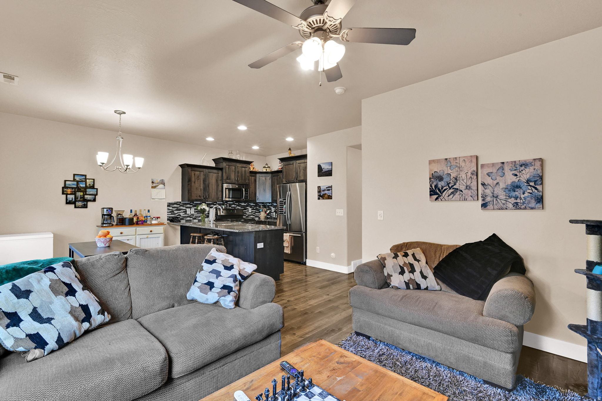 RIVERBEND - Residential