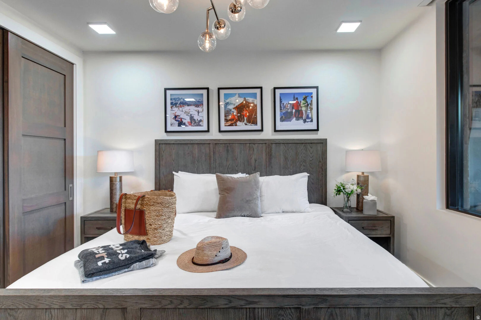 EMPIRE RESIDENCES - Residential