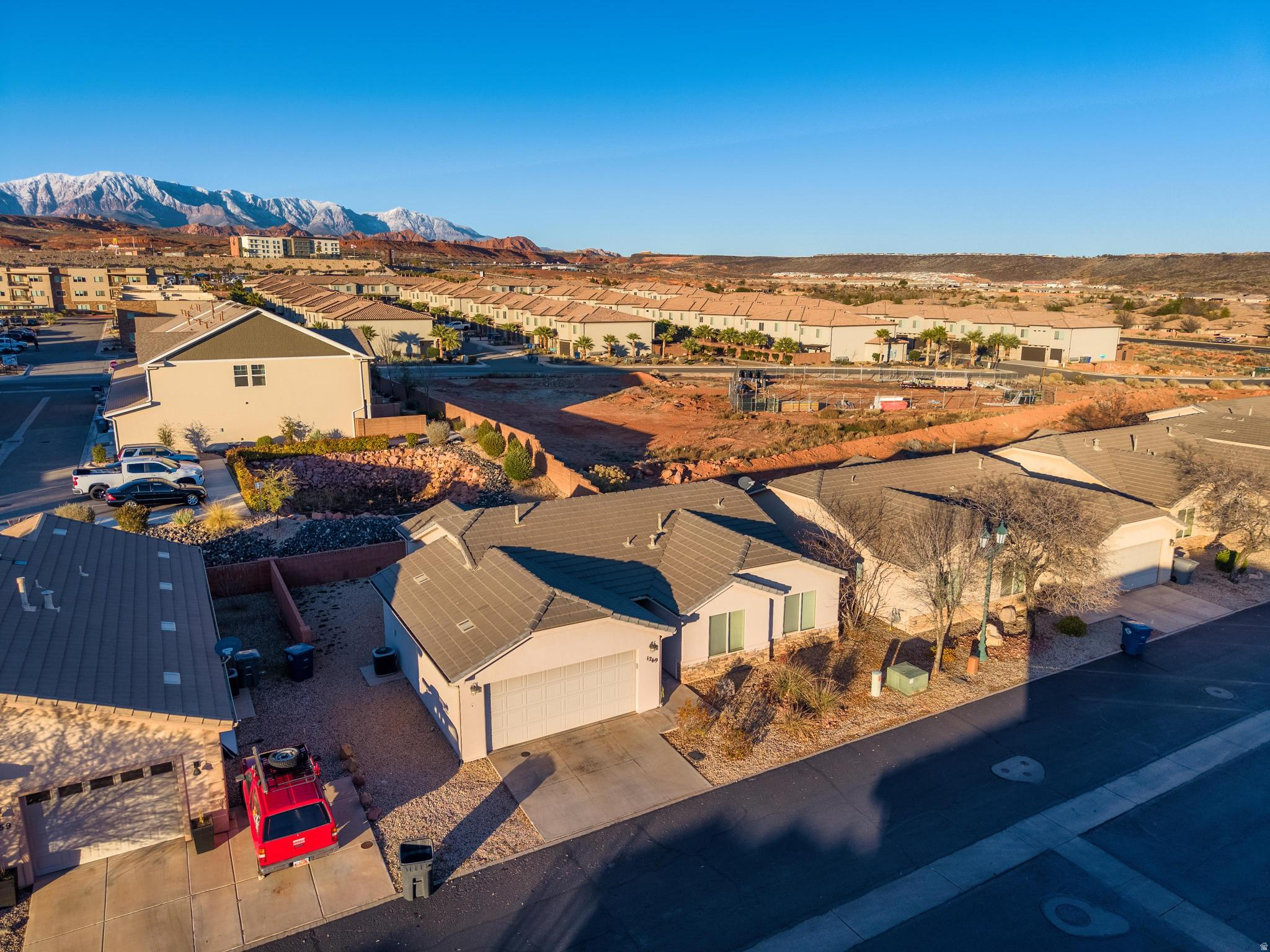 ENGLISH OAKS EST 1 AMD - Residential