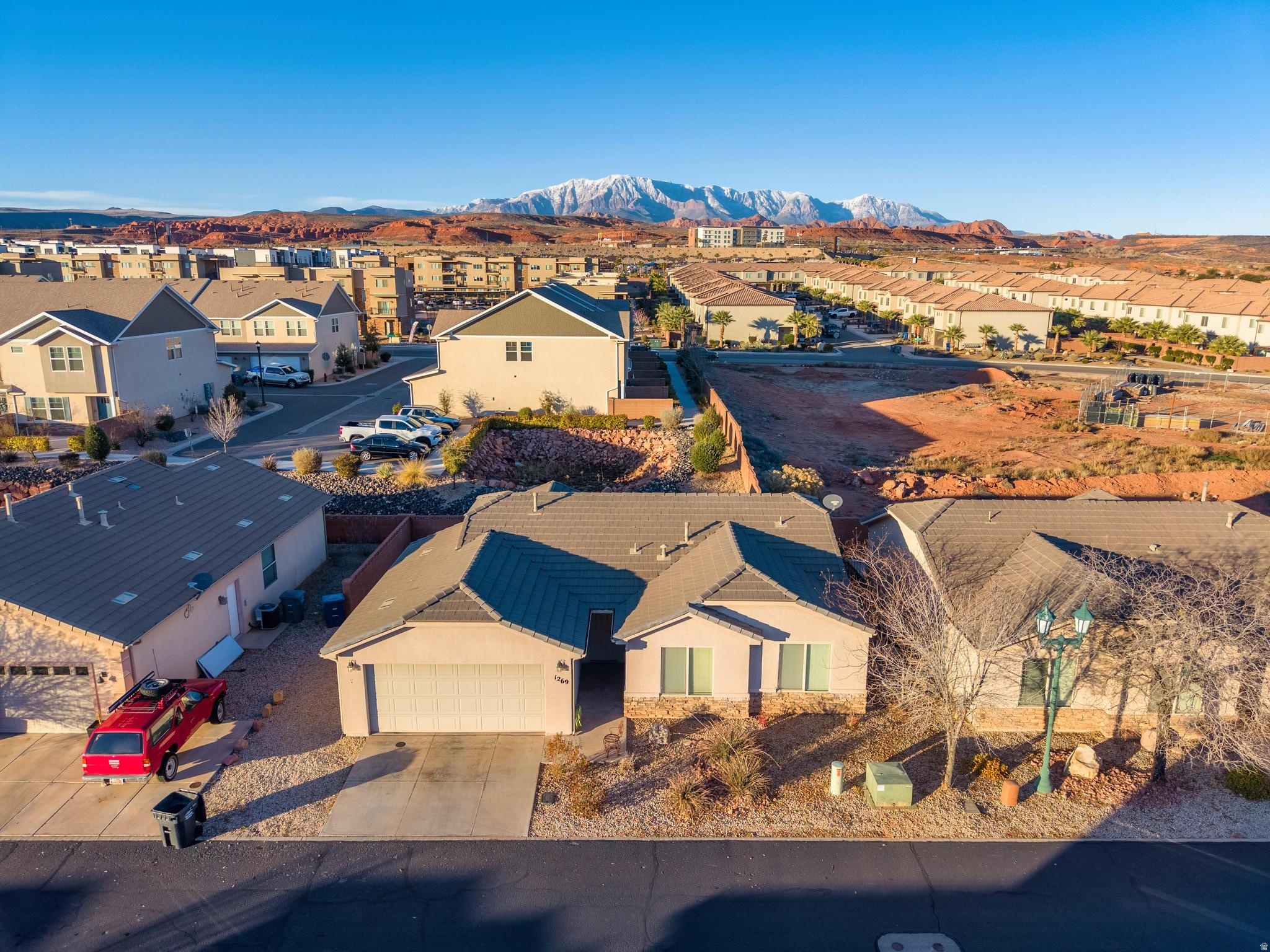 ENGLISH OAKS EST 1 AMD - Residential