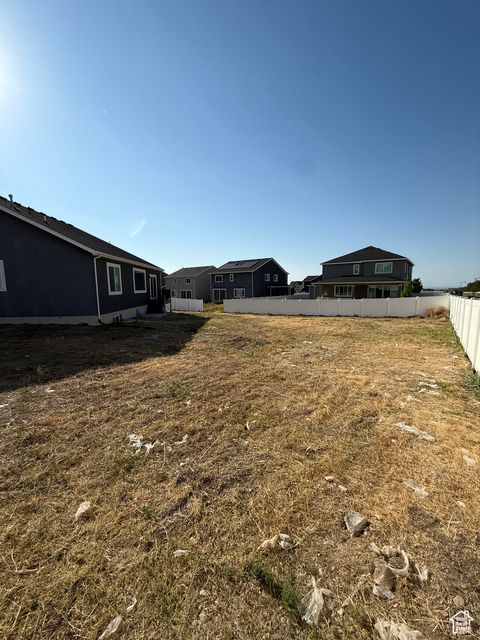 Tiny photo for 422 W 1360 N, Tooele, UT 84074 (MLS # 2102496)