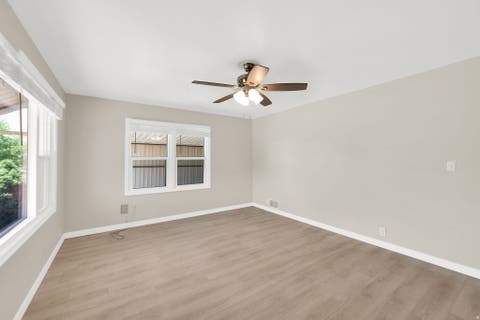 Tiny photo for 565 E 400 S, Clearfield, UT 84015 (MLS # 2164613)