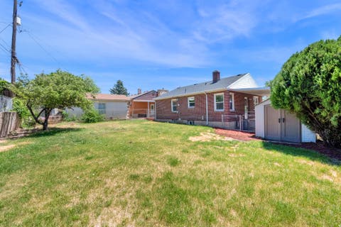Tiny photo for 565 E 400 S, Clearfield, UT 84015 (MLS # 2164613)