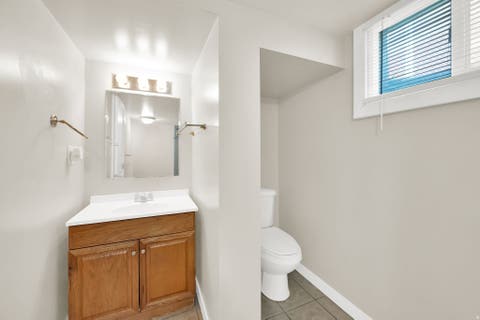 Tiny photo for 565 E 400 S, Clearfield, UT 84015 (MLS # 2164613)