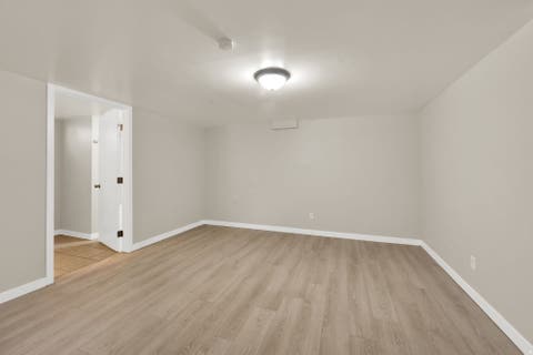 Tiny photo for 565 E 400 S, Clearfield, UT 84015 (MLS # 2164613)