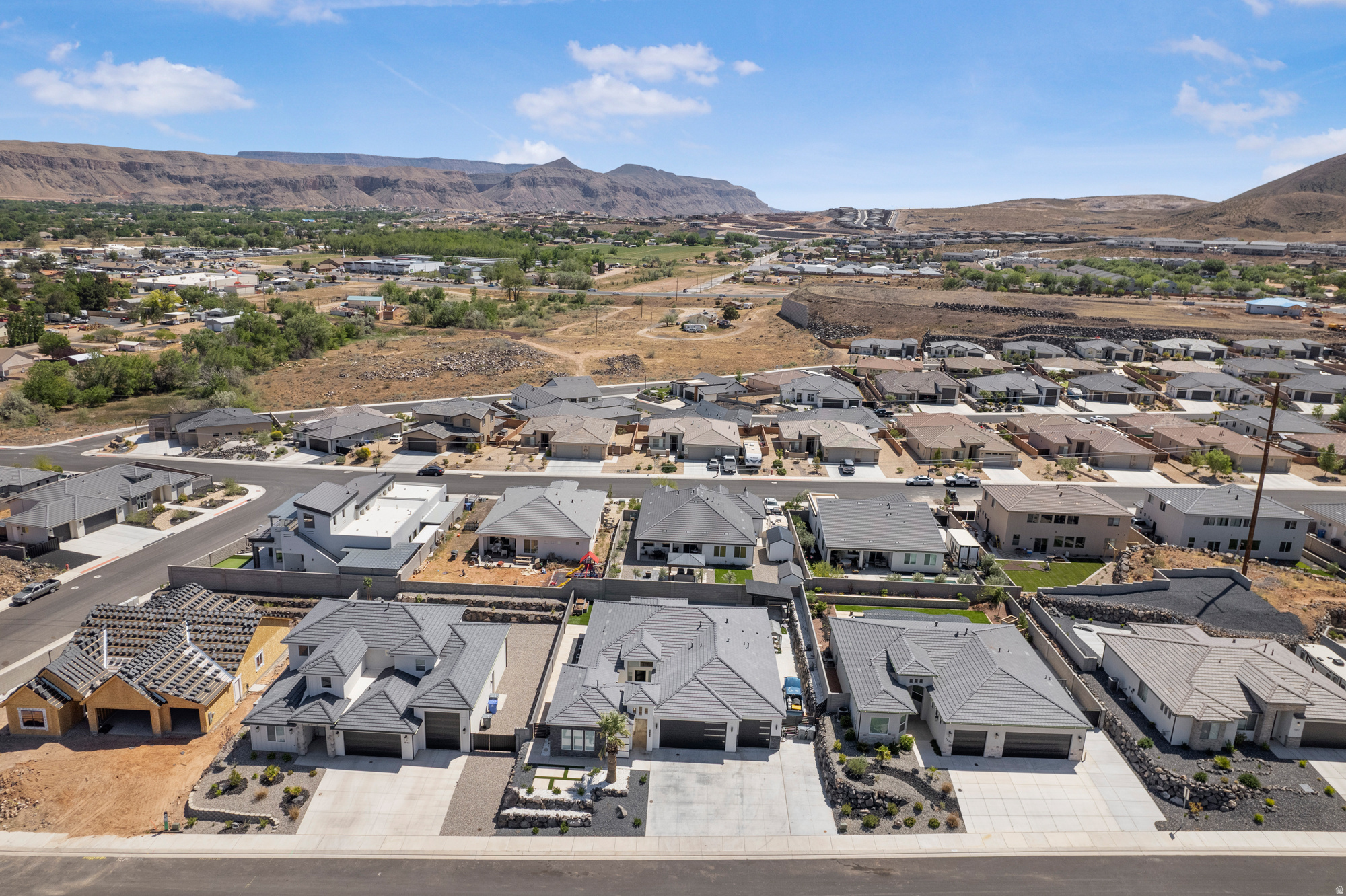 FIREROCK 3 - Residential