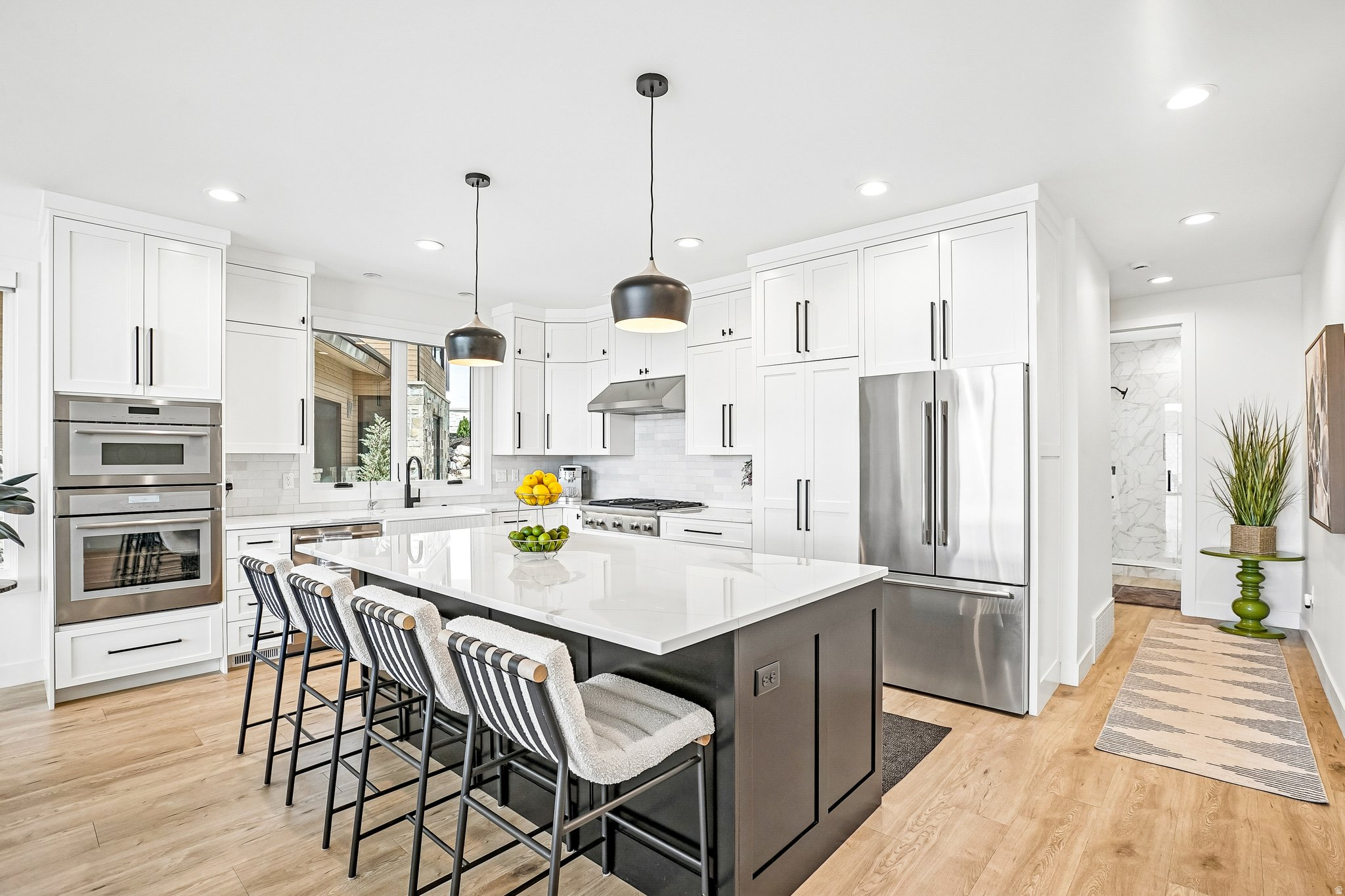 SOARING HAWK - Residential