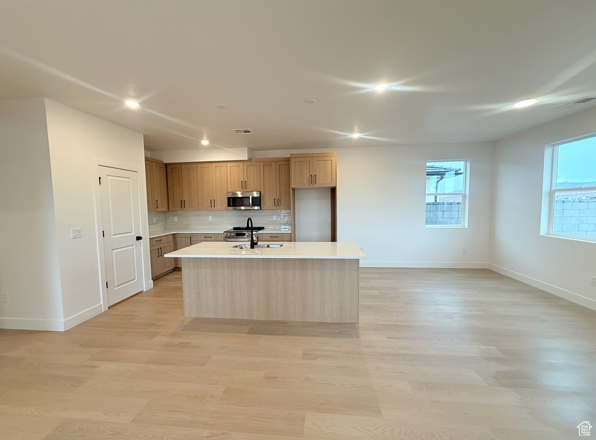 LEGACY AT SAND HOLLOW - Residential