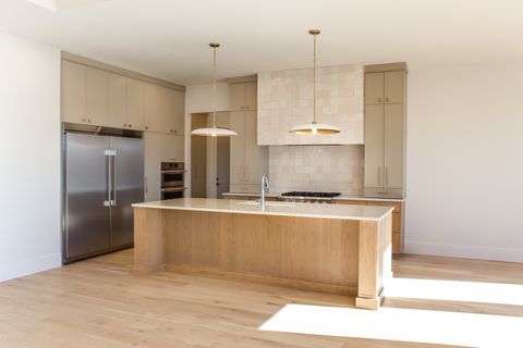 Tiny photo for 302 E MAYFIELD WOODS LN, Washington, UT 84780 (MLS # 2127467)