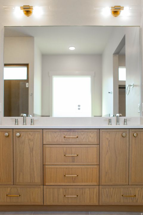 Tiny photo for 302 E MAYFIELD WOODS LN, Washington, UT 84780 (MLS # 2127467)