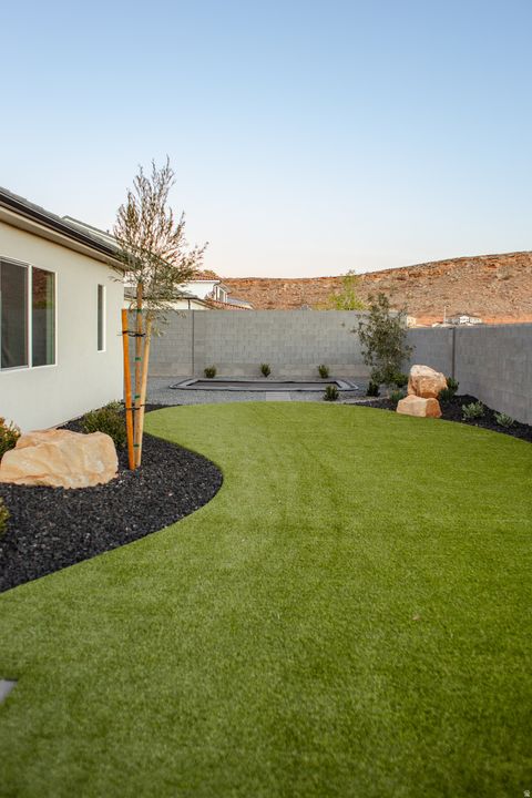 Tiny photo for 302 E MAYFIELD WOODS LN, Washington, UT 84780 (MLS # 2127467)