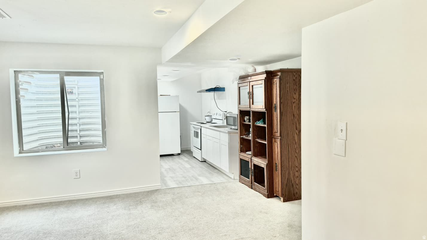 SUNSET ESTATES - Residential