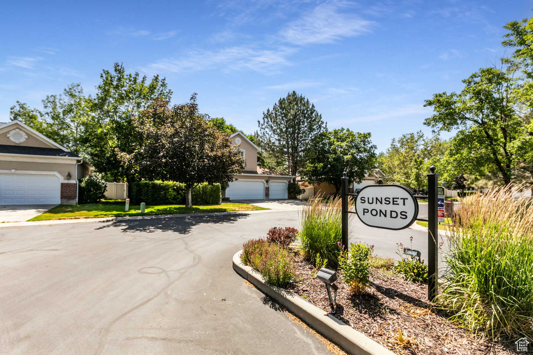 SUNSET PONDS - Residential
