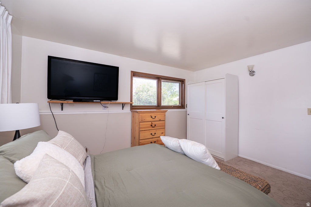 HENDERSON SUBDIVISION NO. 3 - Residential