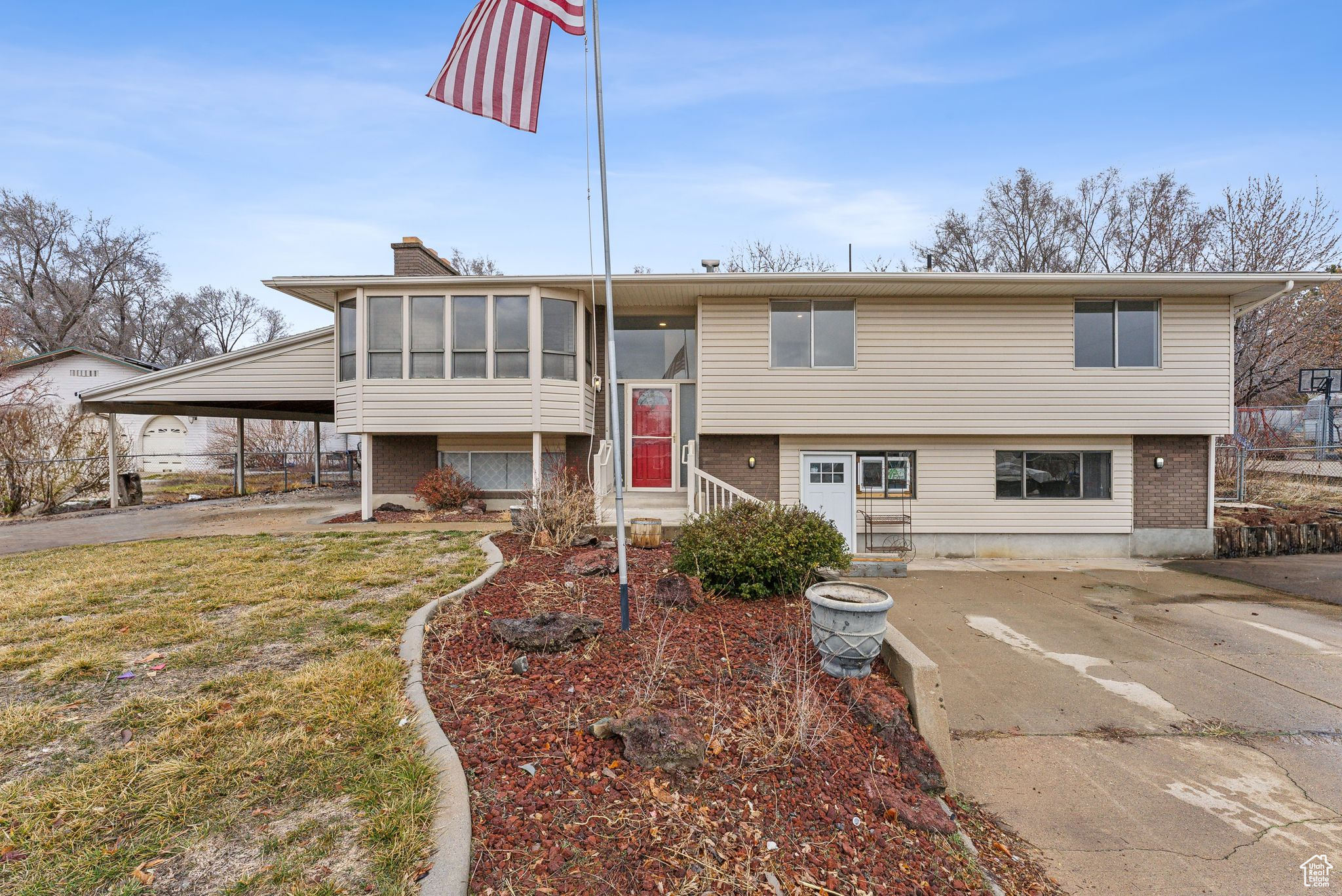 736 W Moon Cir, Farmington, Utah image 1