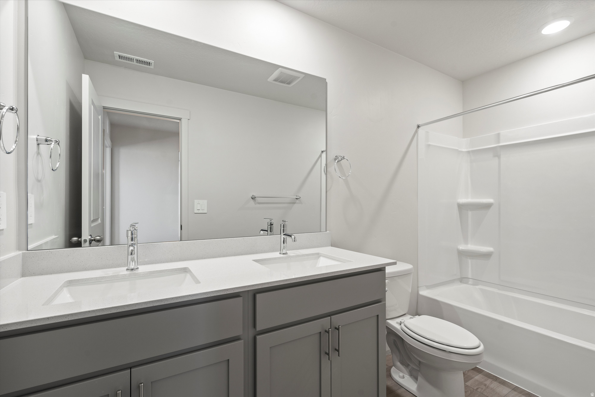 WESTWOOD ESTATES - Residential