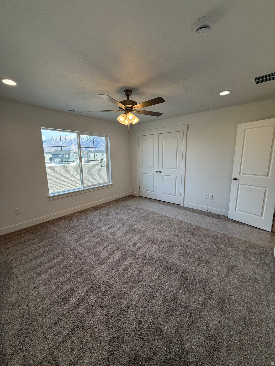 SALEM PARK - Residential