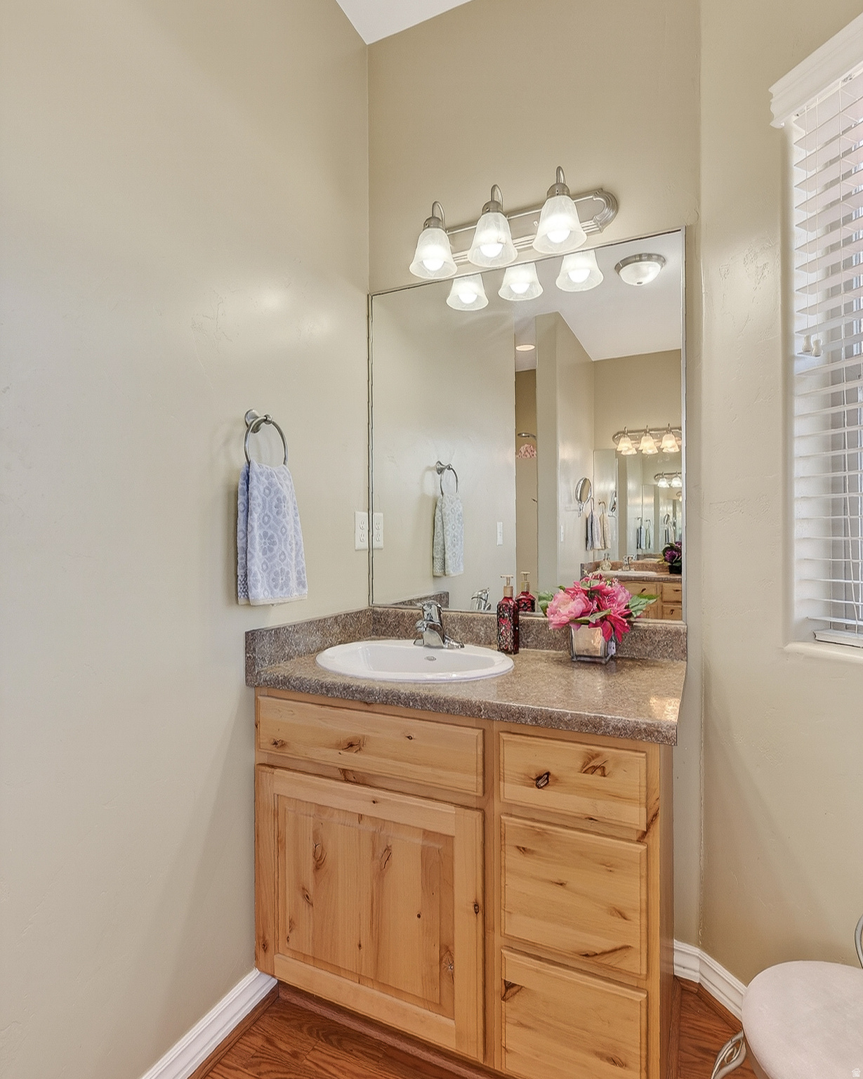 THE VILLAS AT SUNSET CANYON - Residential