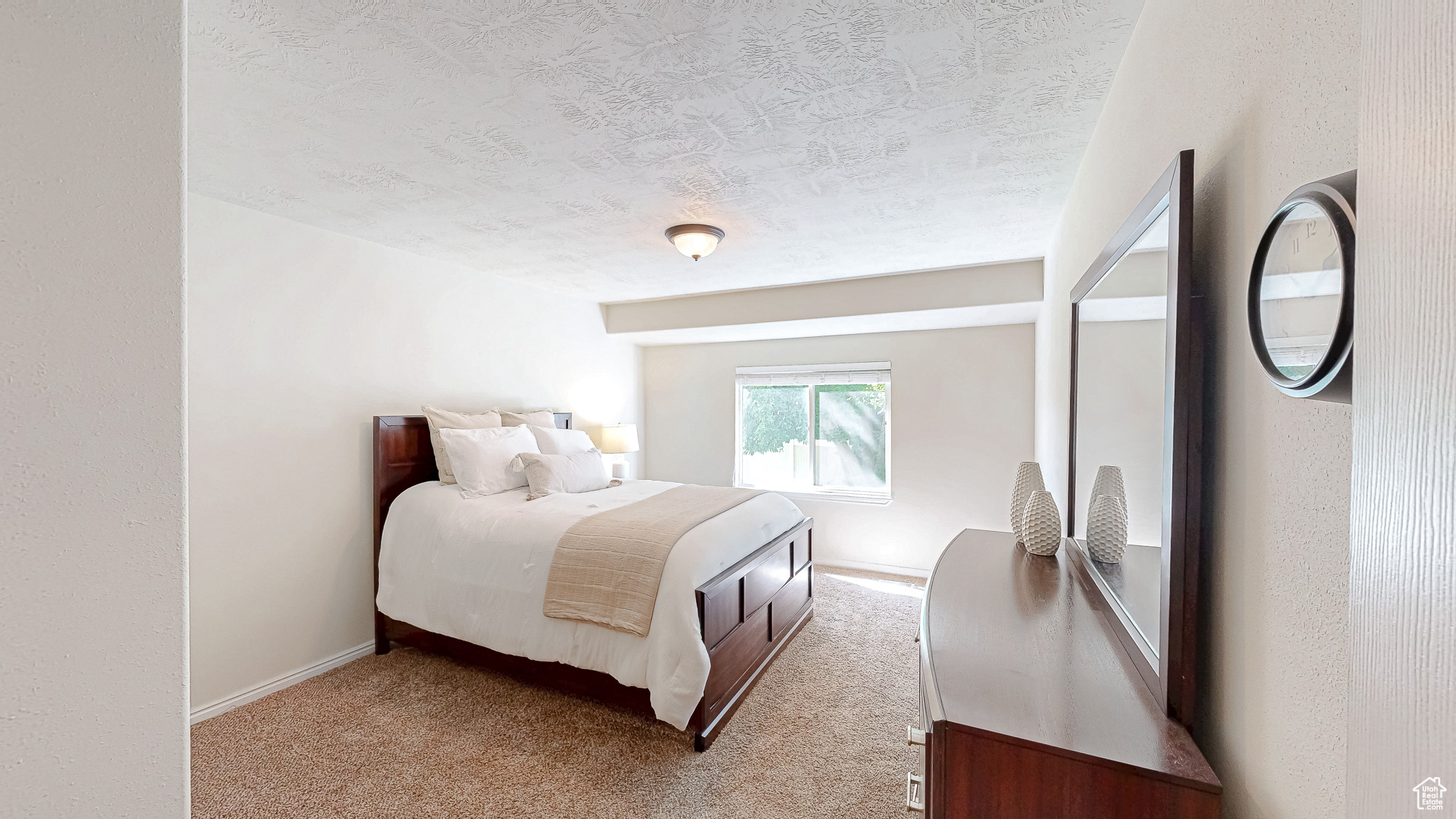 SPRING MOUNTAIN - Residential