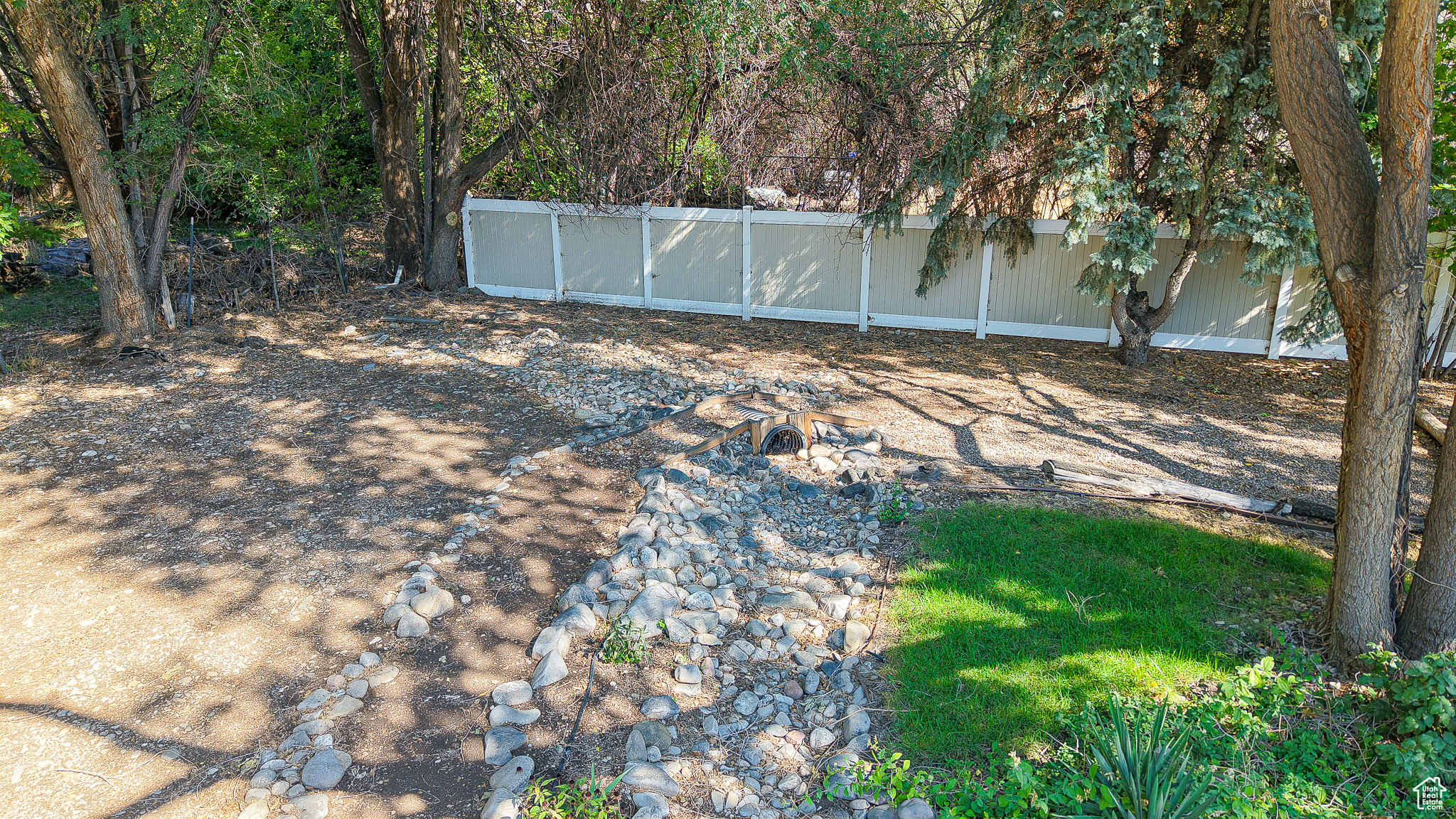 SPRING MOUNTAIN - Residential
