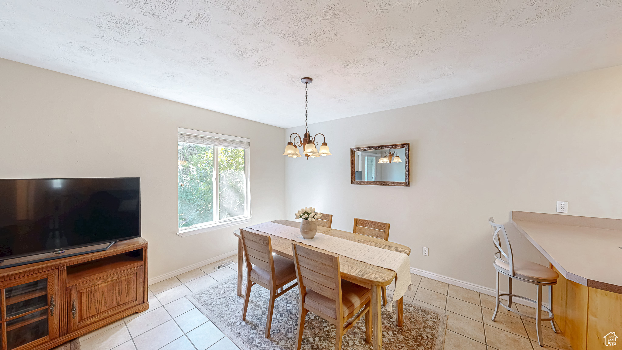 SPRING MOUNTAIN - Residential
